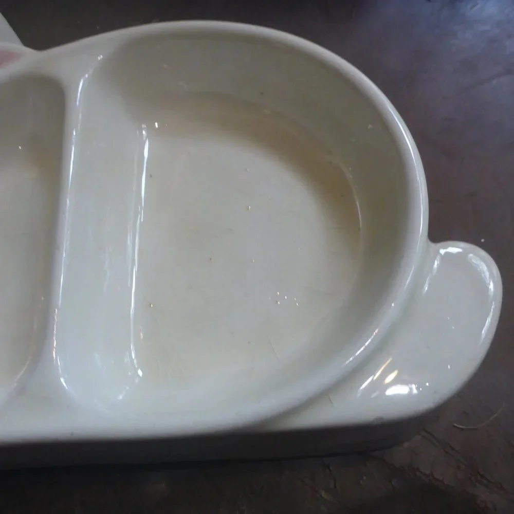 Vintage Ceramic Bunny Rabbit Feeding Dish - Super Cute!